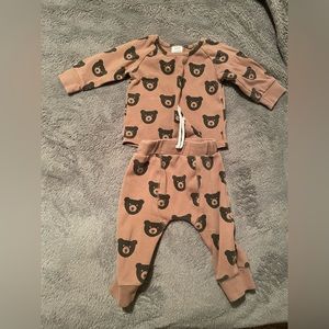 Little One Shop bear sweat suit size 12m